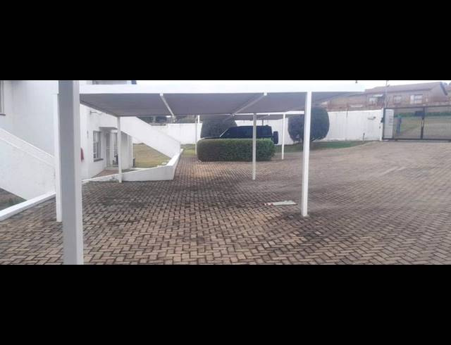 2 BEDROOM APARTMENT FOR SALE IN WELTEVREDEN PARK